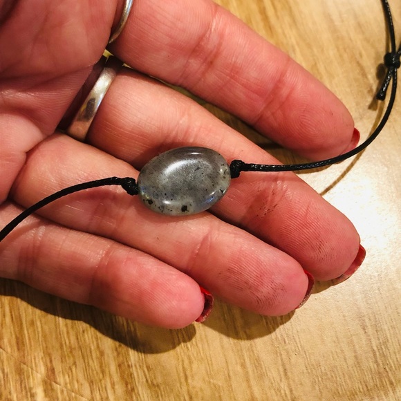 Labradorite choker single bead necklace handmade healing crystal - Picture 3 of 6